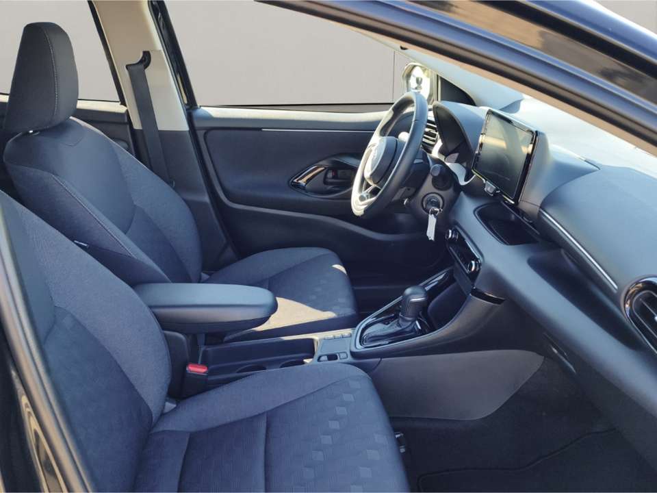 Toyota Yaris - Imagem 12