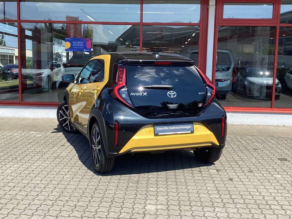 Car picture 3