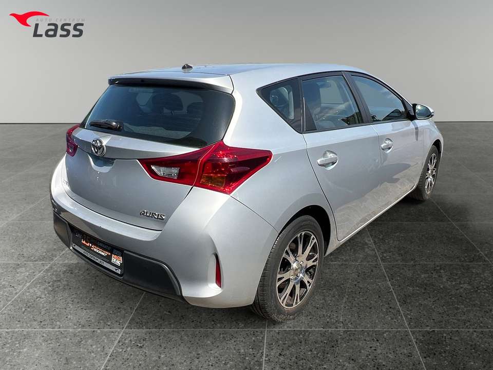 Toyota Auris - Imagem 4