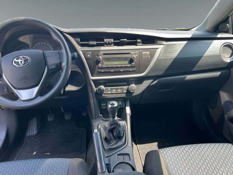 Toyota Auris - Imagem 8