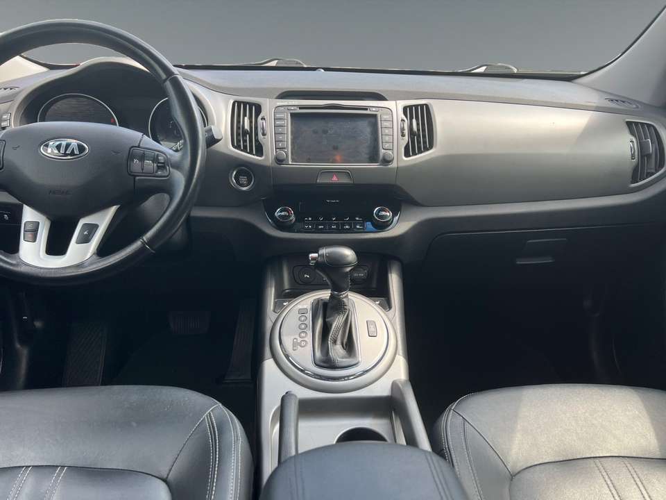 Car picture 9