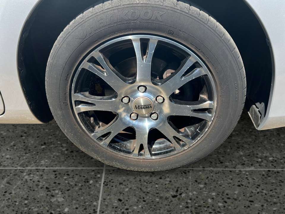Toyota Auris - Imagem 12