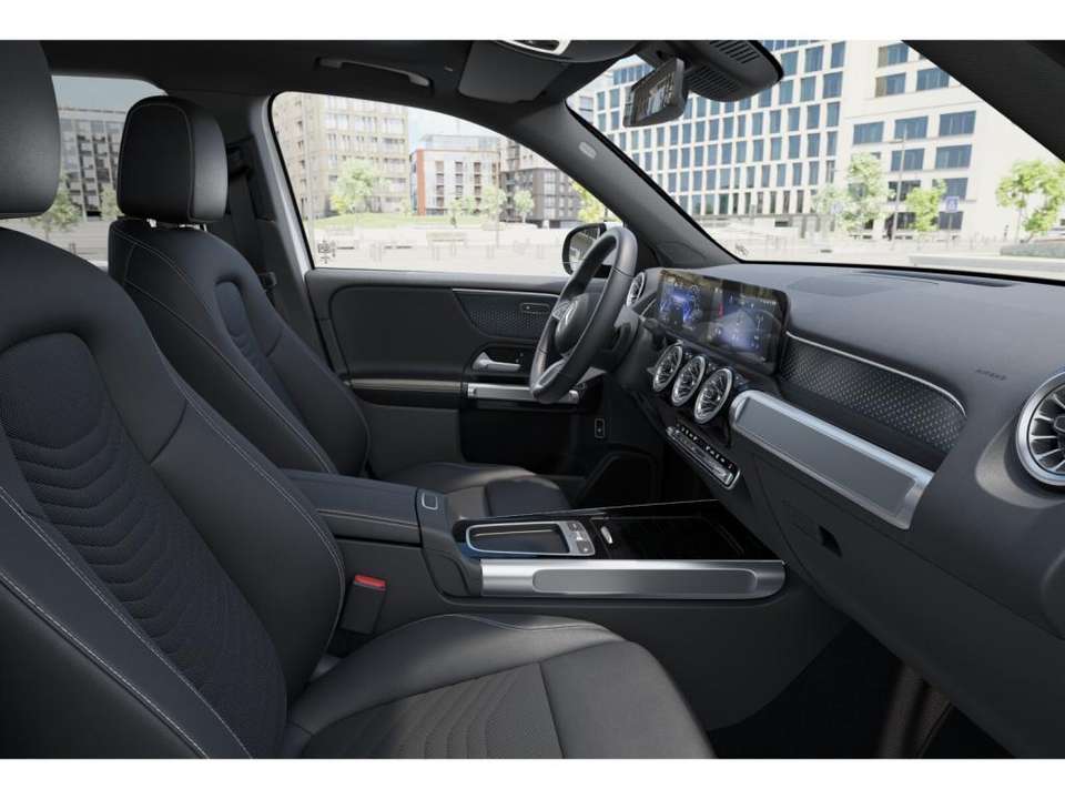 Mercedes-Benz EQB 300 - Imagem 12