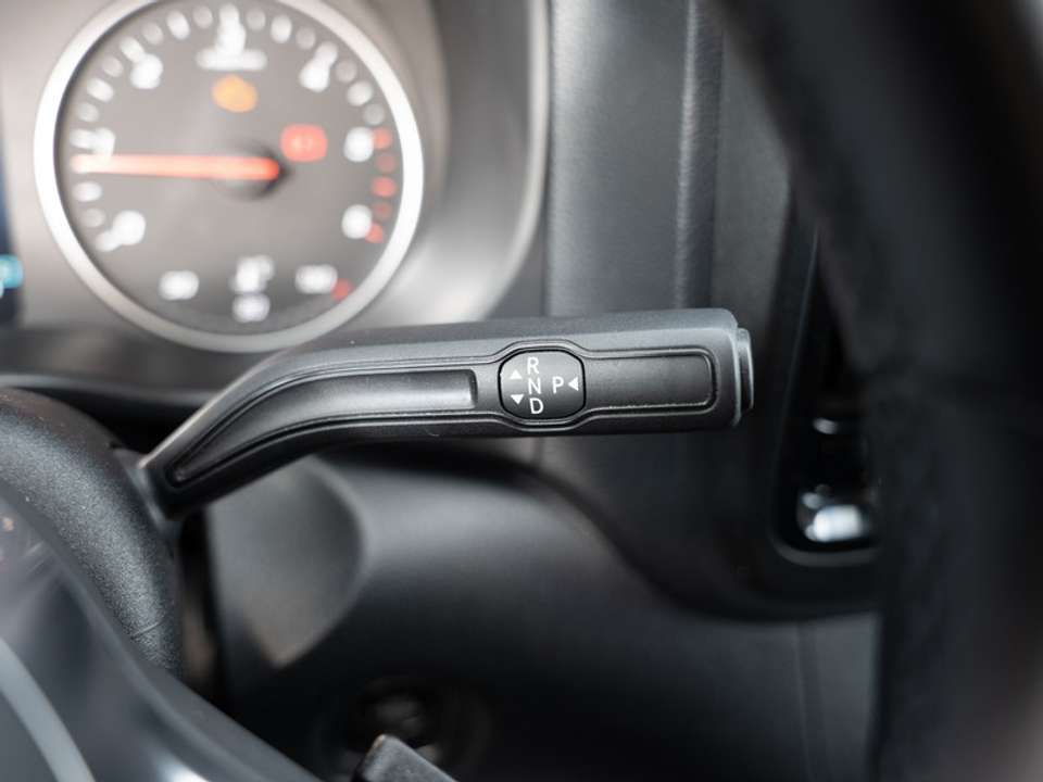 Mercedes-Benz Vito - Imagem 13