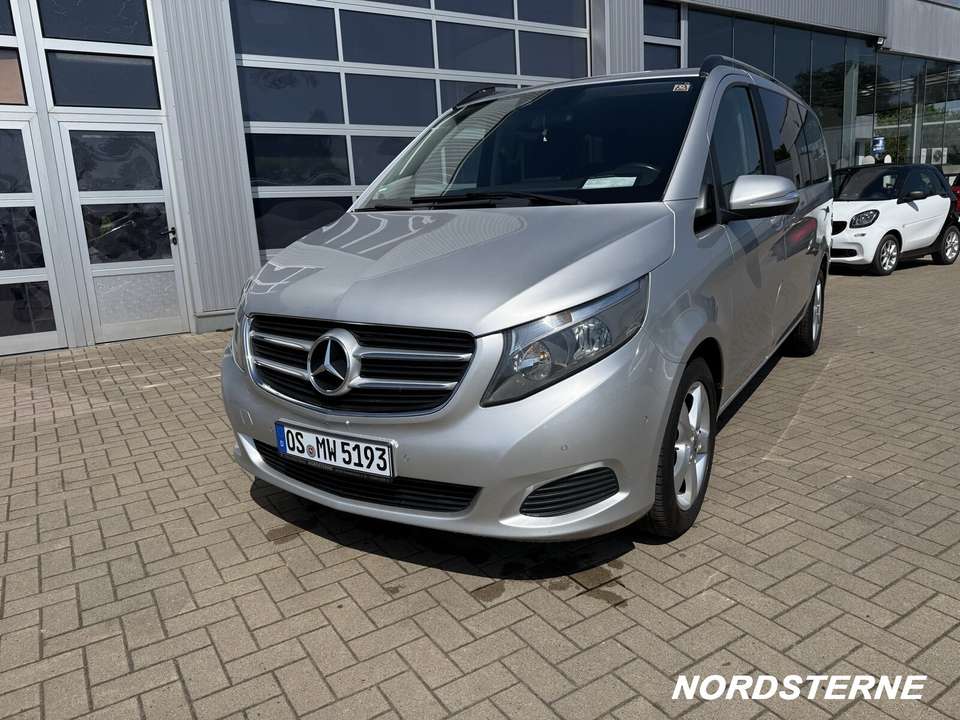 Mercedes-Benz V 220 - Imagem 2