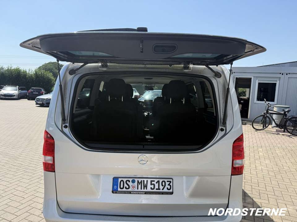 Mercedes-Benz V 220 - Imagem 9