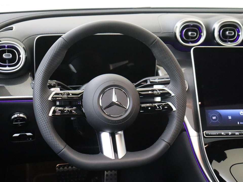 Mercedes-Benz GLC 400 - Imagem 2