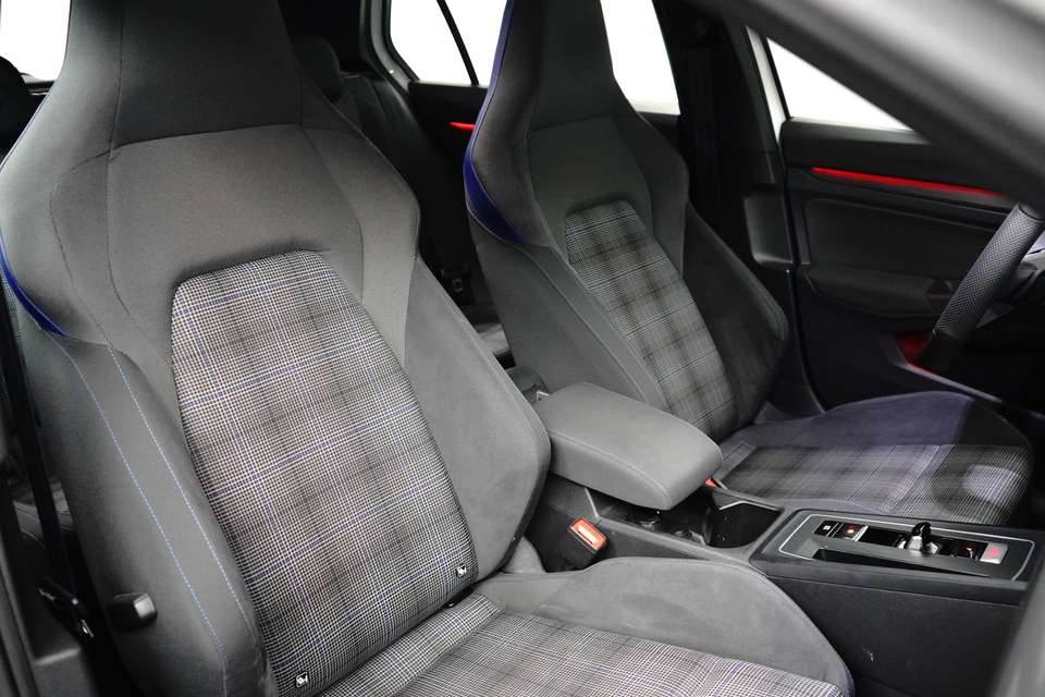 Volkswagen Golf GTE - Imagem 6