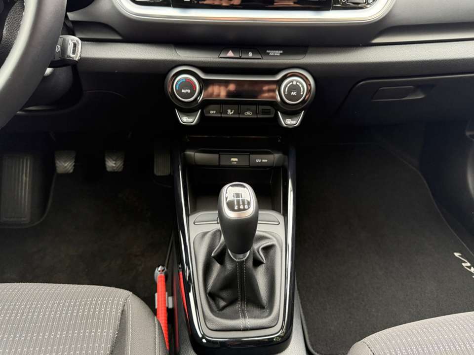 Kia Stonic - Imagem 9