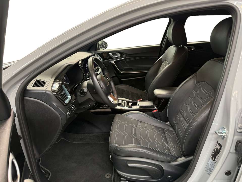 Kia Ceed SW / cee'd SW - Imagem 11