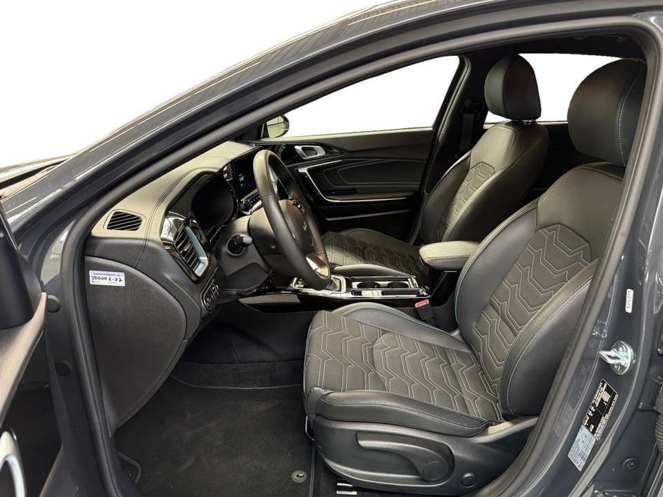 Kia Ceed / cee'd - Imagem 11