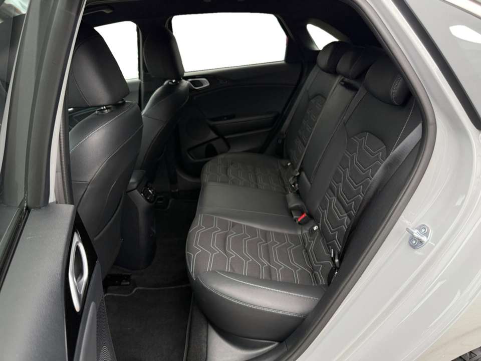 Kia Ceed / cee'd - Imagem 13