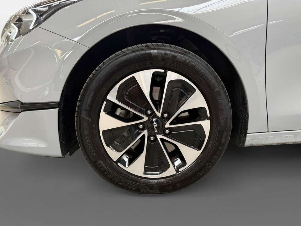 Kia Ceed SW / cee'd SW - Imagem 14