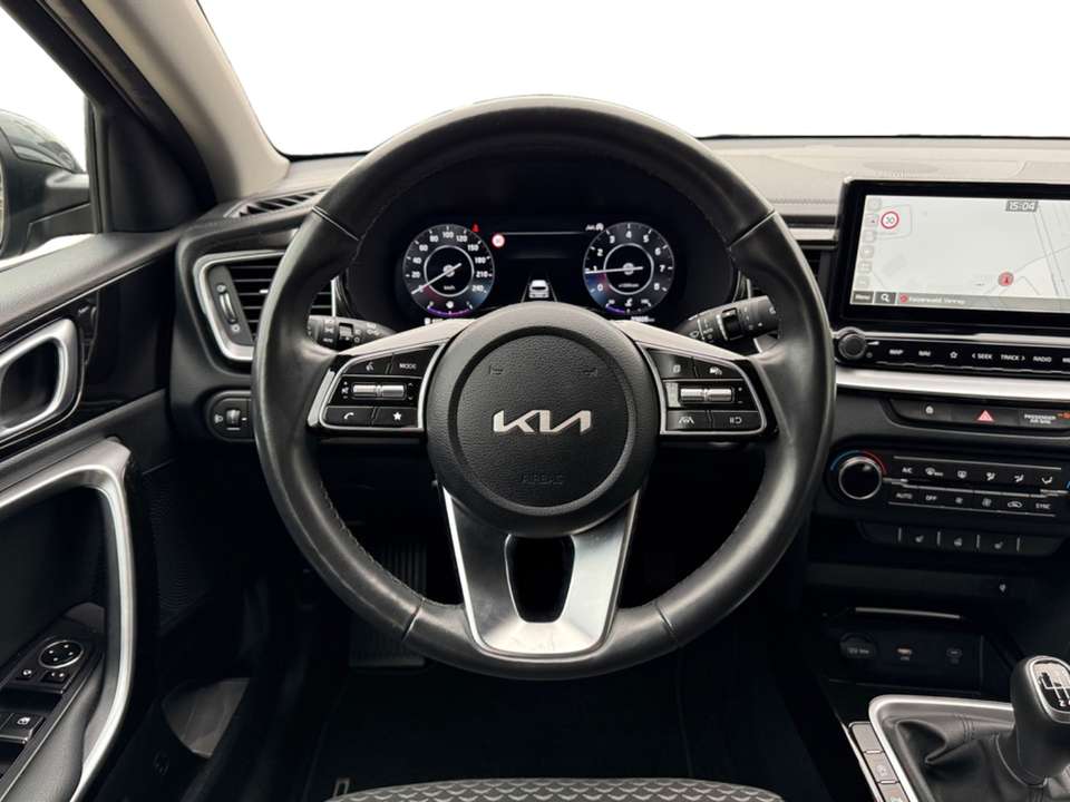Kia Ceed SW / cee'd SW - Imagem 12