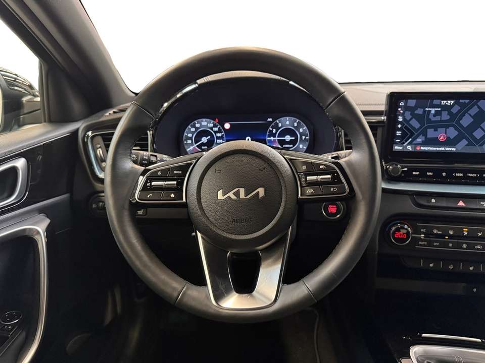 Kia Ceed SW / cee'd SW - Imagem 12