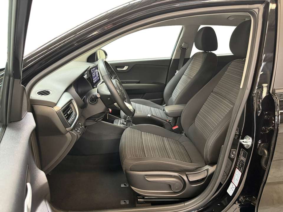 Kia Stonic - Imagem 11