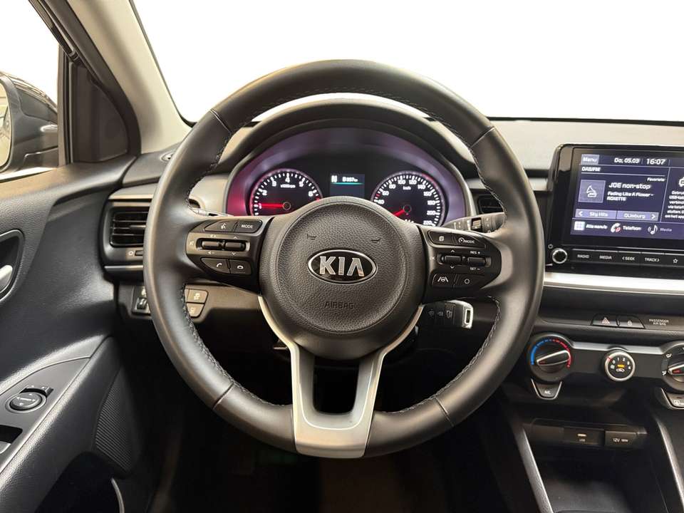 Kia Stonic - Imagem 12