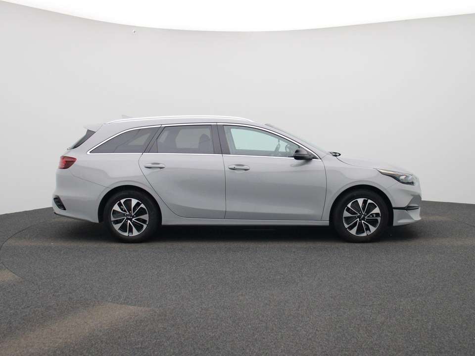 Kia Ceed SW / cee'd SW - Imagem 6