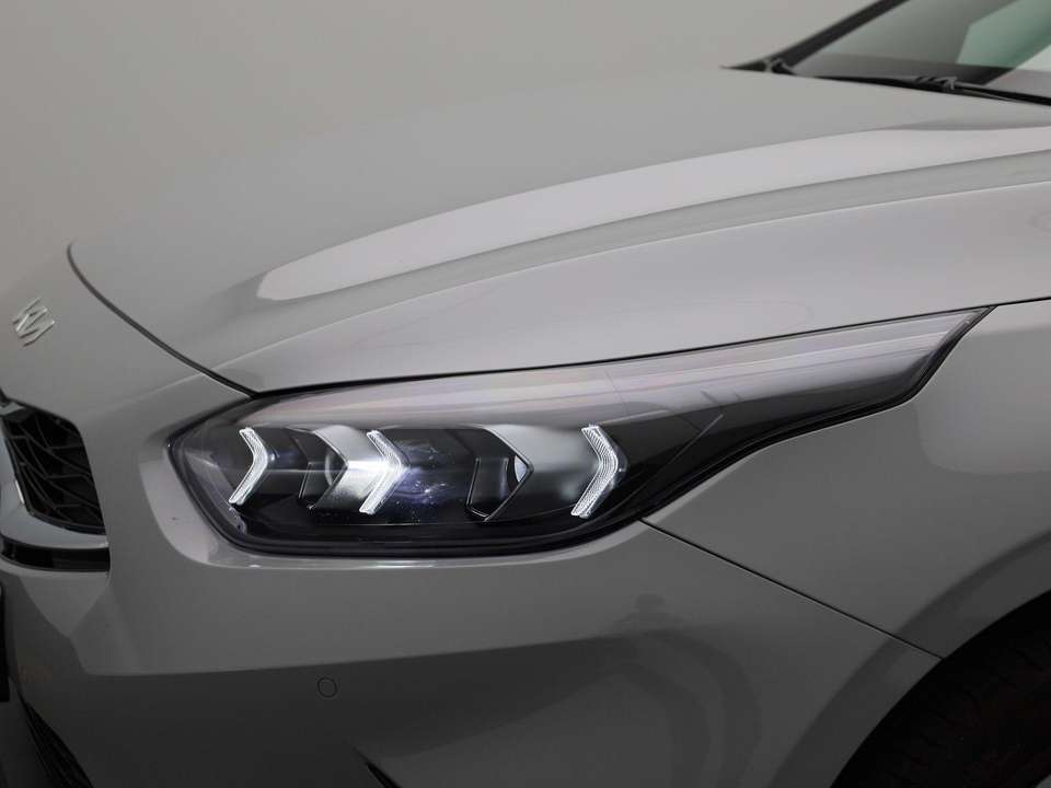 Kia Ceed SW / cee'd SW - Imagem 13