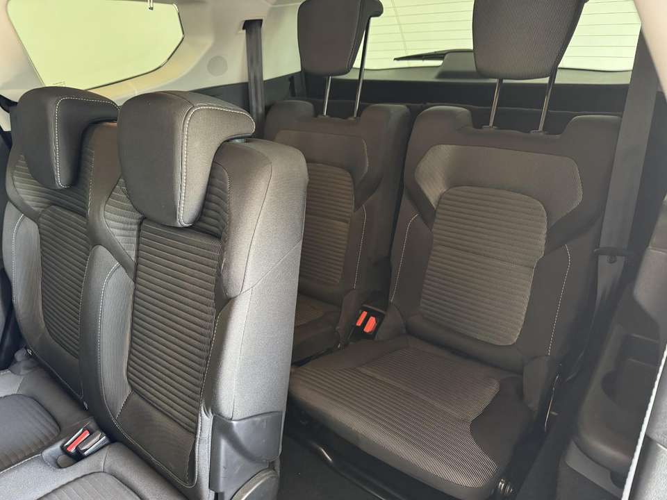 Renault Grand Scenic - Imagem 12