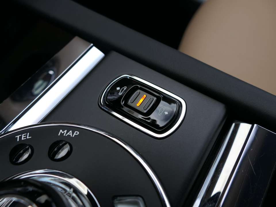 Rolls-Royce Ghost - Imagem 7