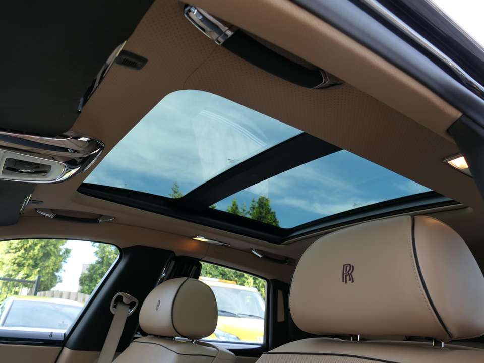 Rolls-Royce Ghost - Imagem 11