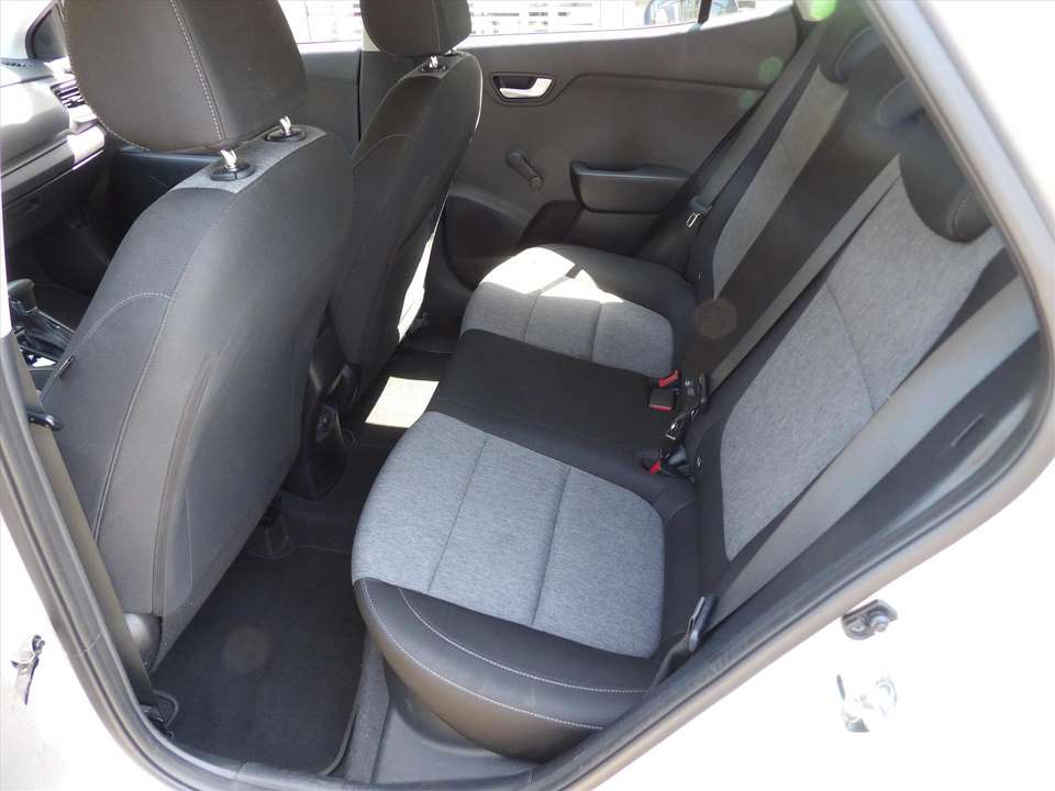 Kia Stonic - Imagem 10