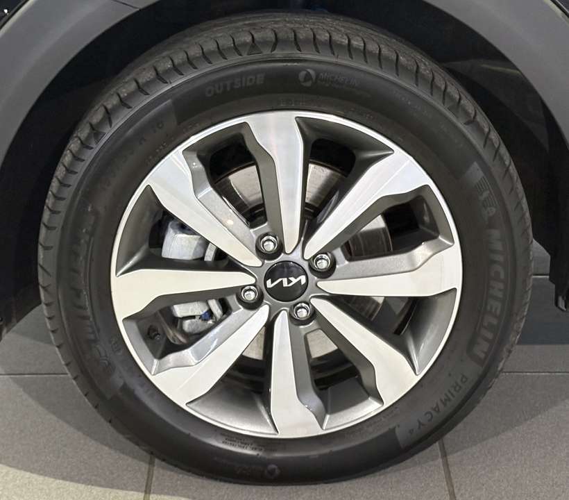 Kia Stonic - Imagem 8