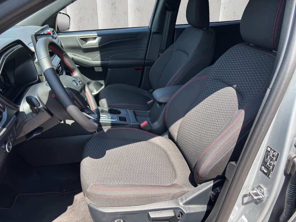 Ford Kuga - Imagem 10