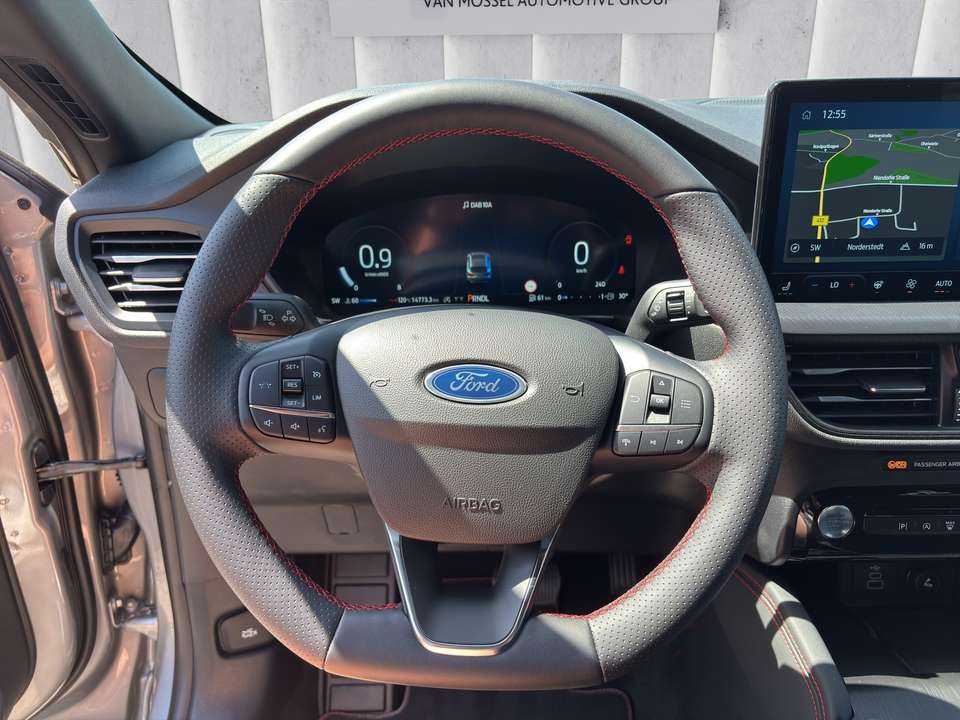 Ford Kuga - Imagem 13