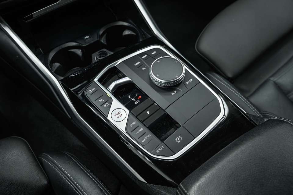 BMW 320 - Imagem 7