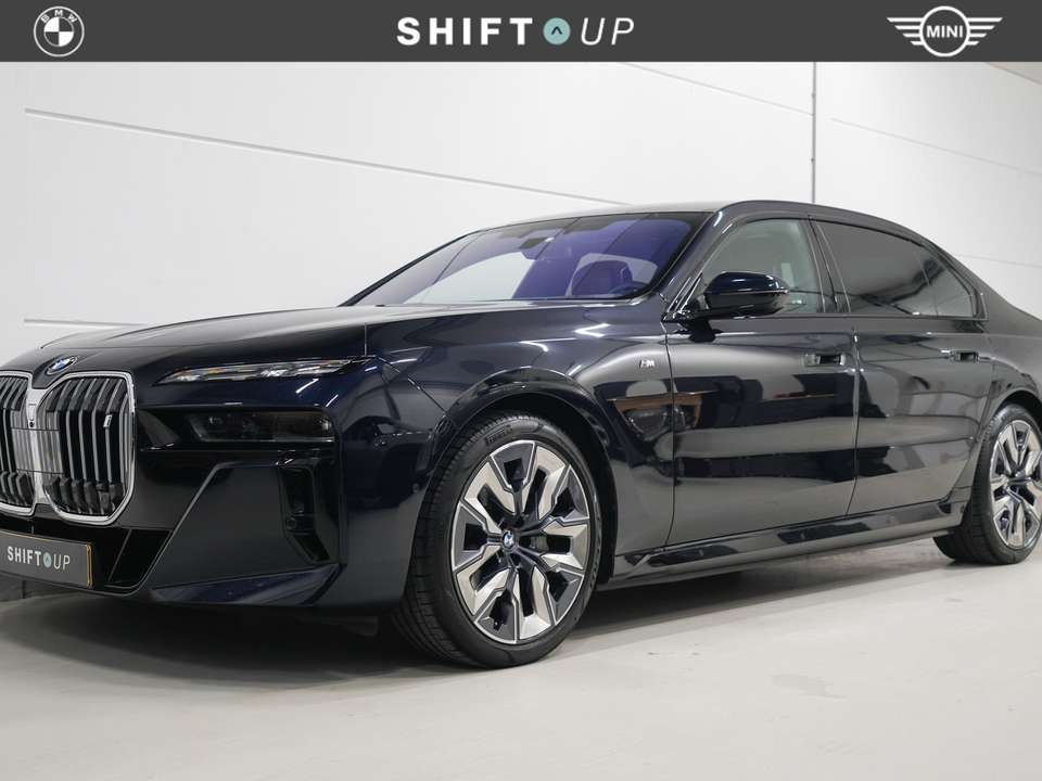 BMW i7 - Imagem 1