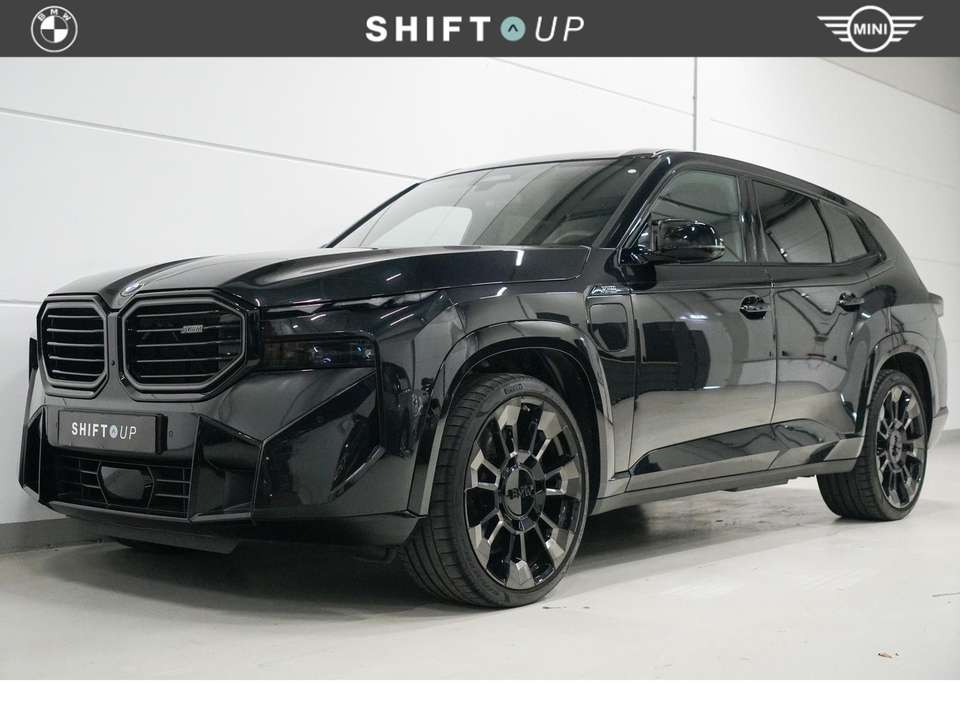 BMW XM - Imagem 1