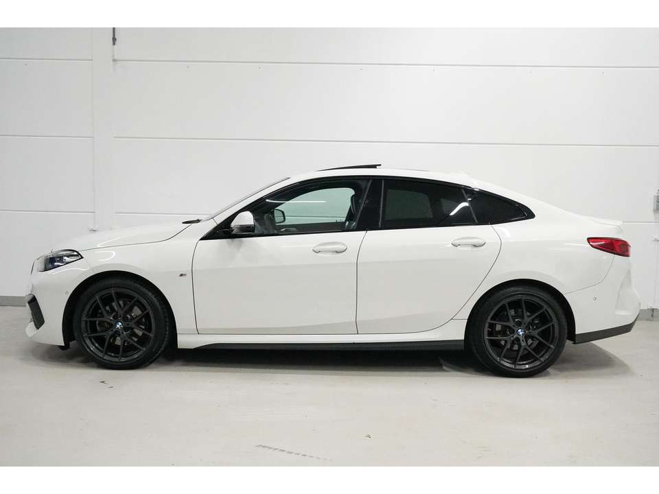 BMW 218 - Imagem 4