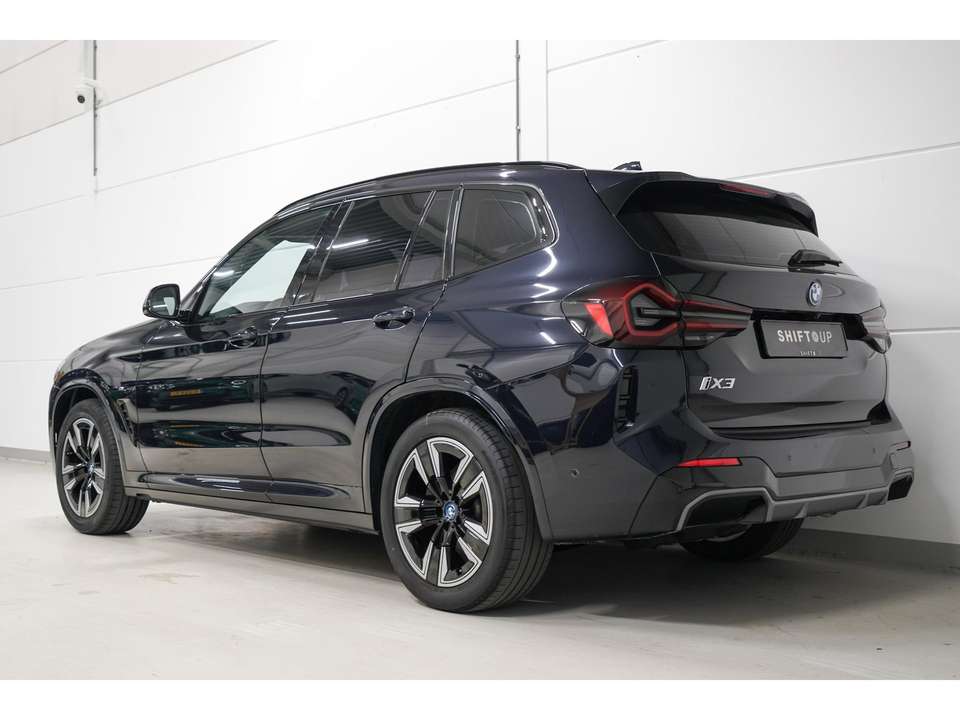 BMW iX3 - Imagem 7