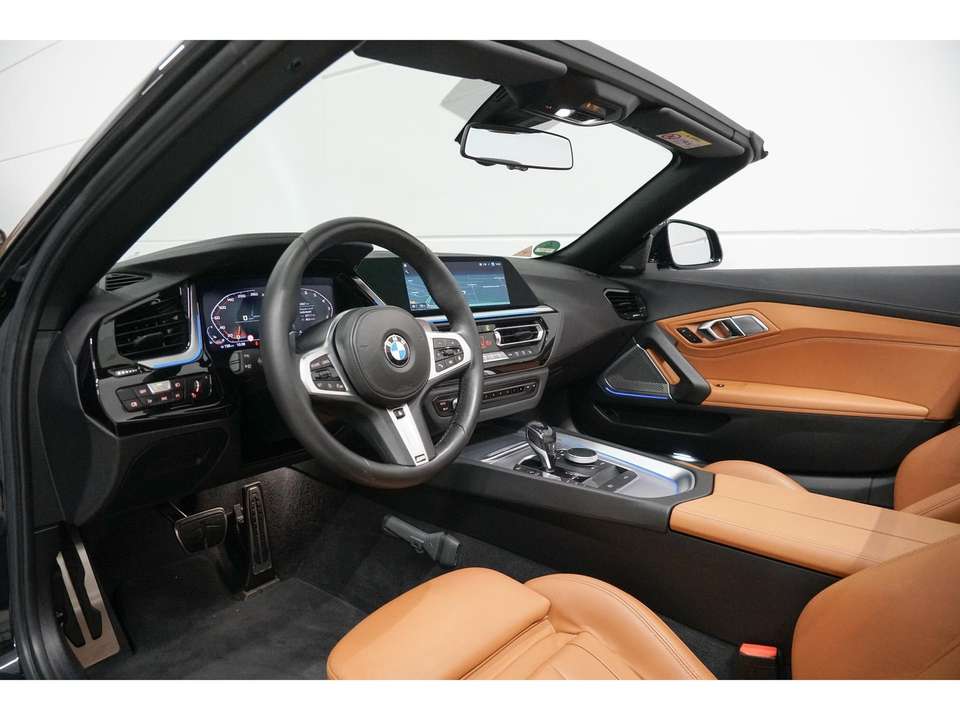 BMW Z4 - Imagem 8