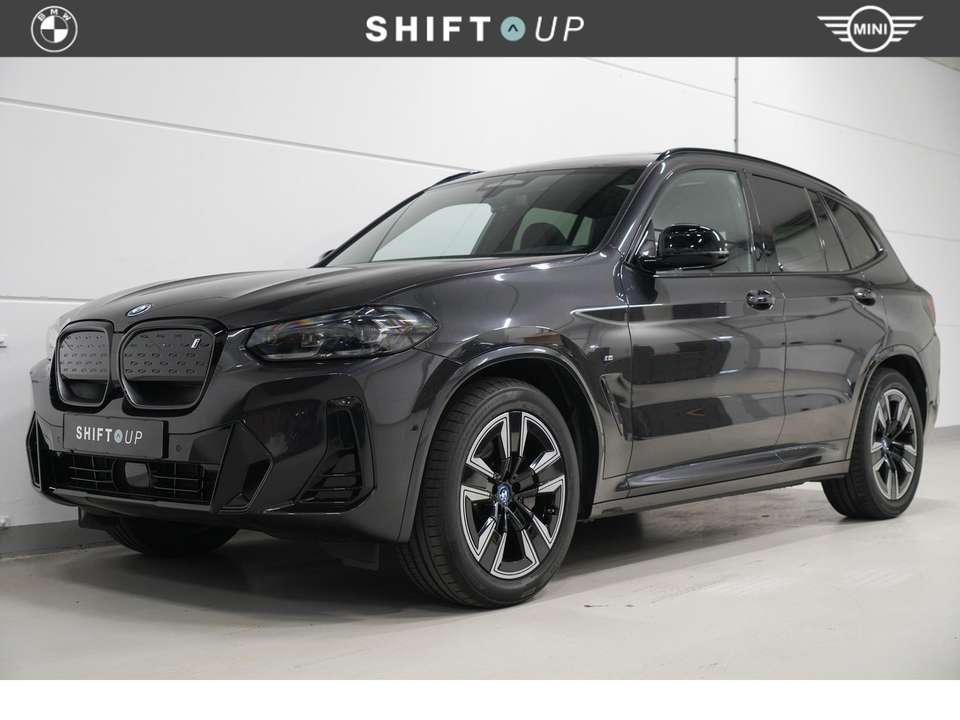 BMW iX3 - Imagem 1