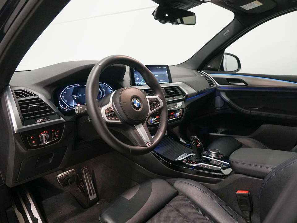 BMW X3 - Imagem 8
