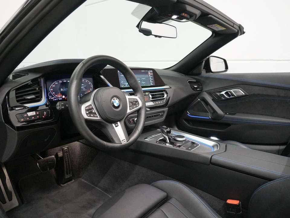 BMW Z4 - Imagem 8