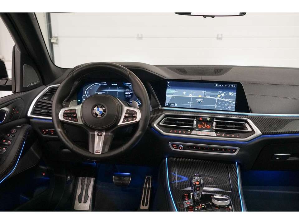 BMW X5 - Imagem 11