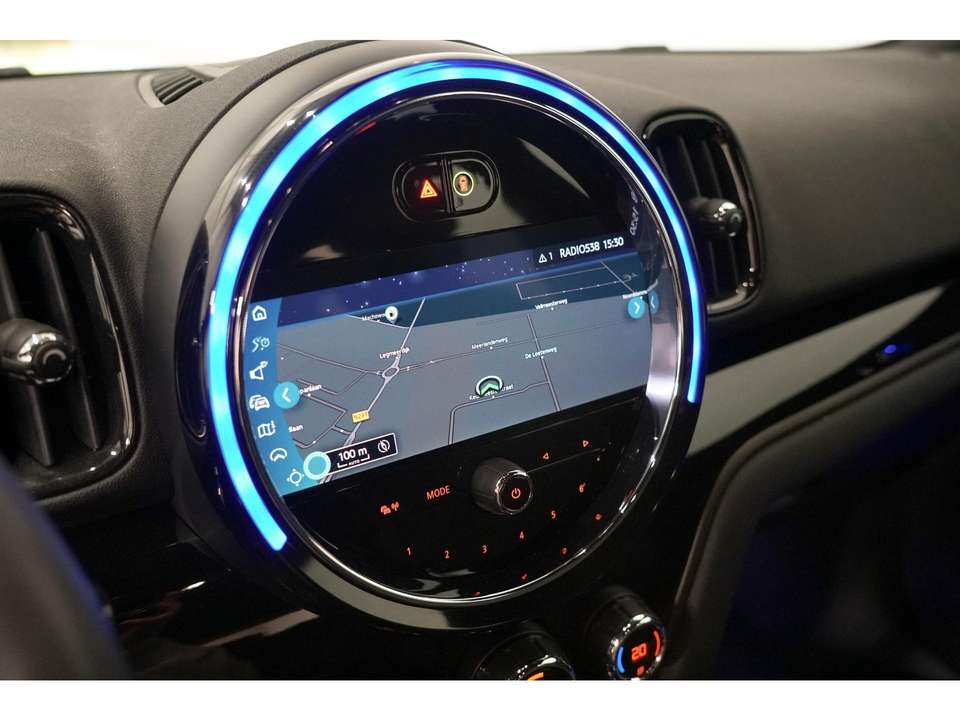 MINI Cooper SE Countryman - Imagem 14