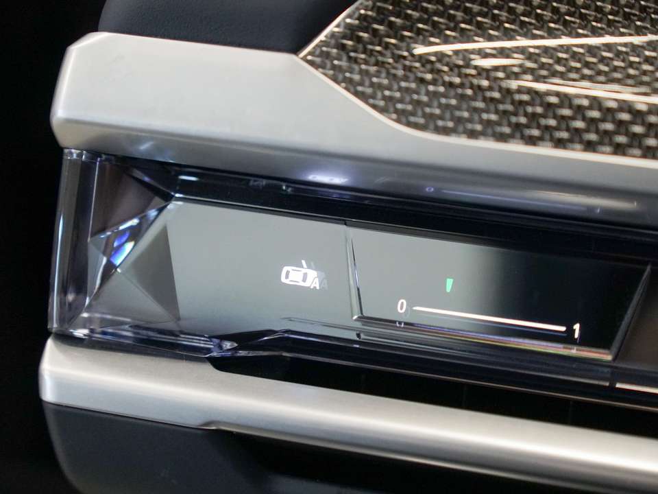 BMW i7 - Imagem 15