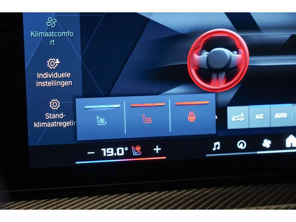 BMW XM - Imagem 15