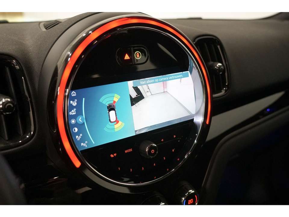 MINI Cooper SE Countryman - Imagem 15