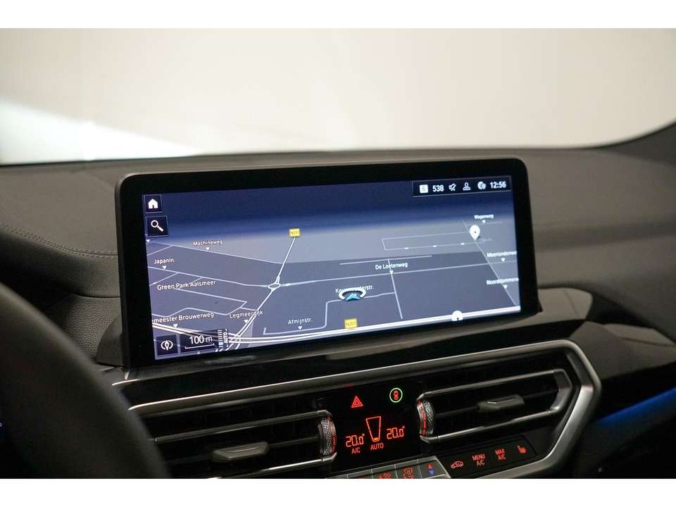 BMW iX3 - Imagem 14