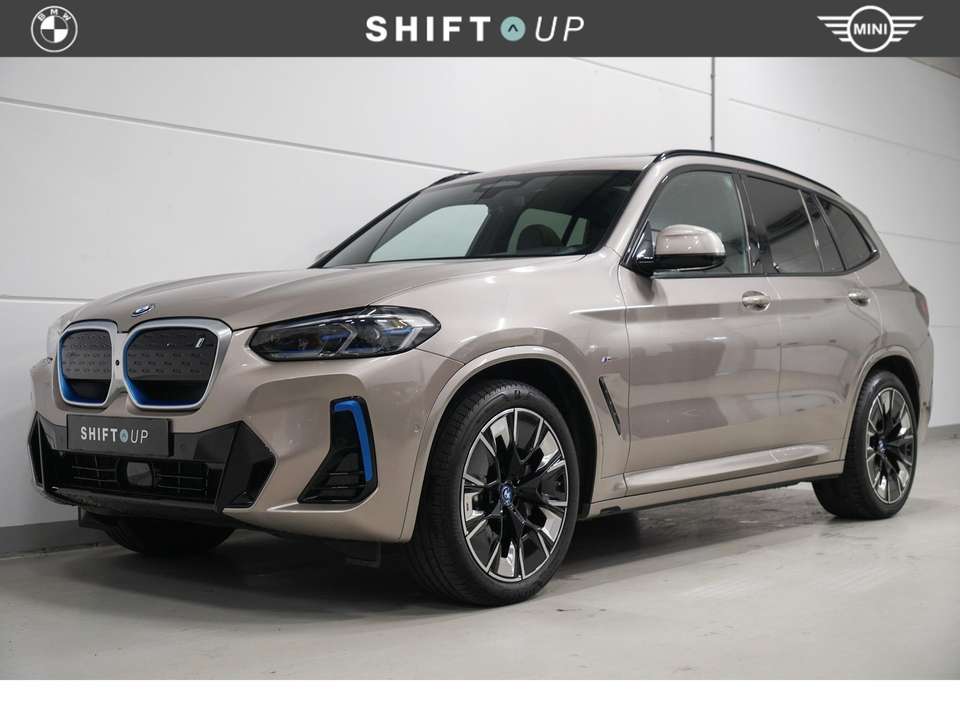 BMW iX3 2022