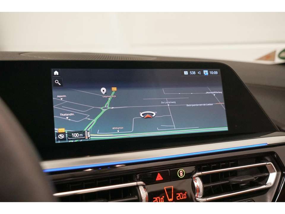BMW Z4 - Imagem 16