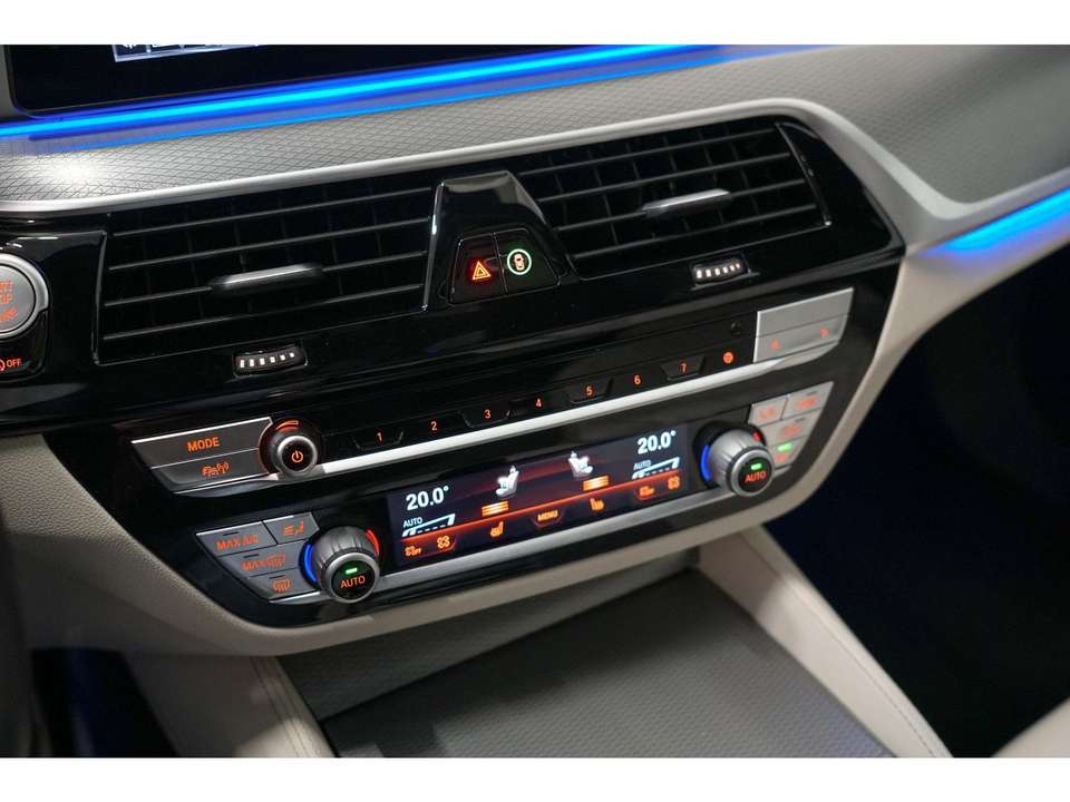 BMW 520 - Imagem 19