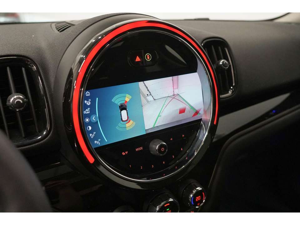 MINI Cooper SE Countryman - Imagem 15
