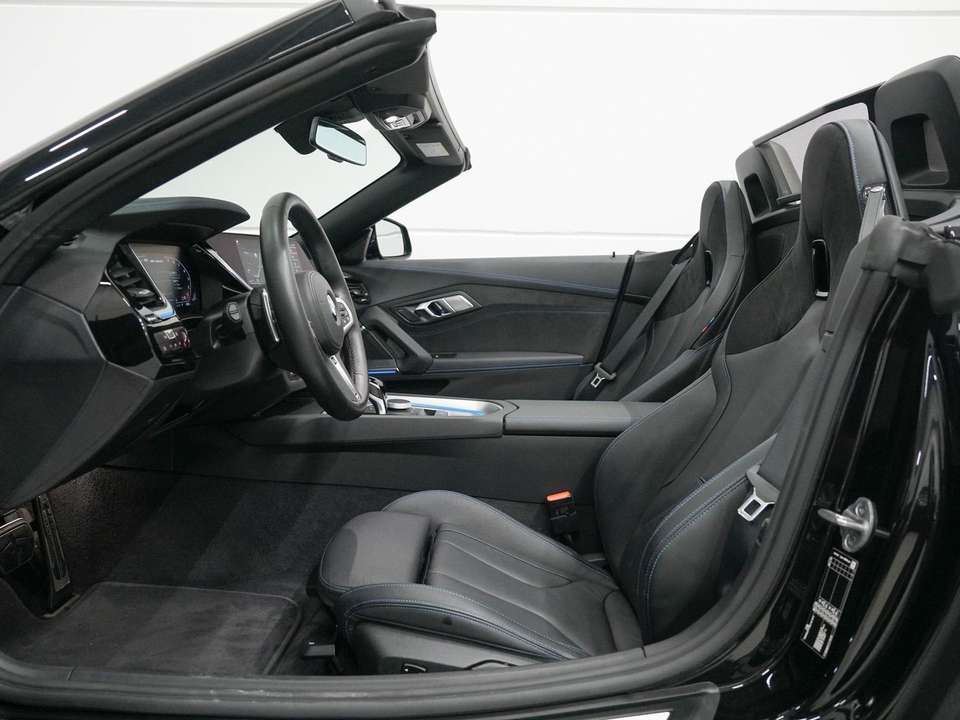 BMW Z4 - Imagem 18
